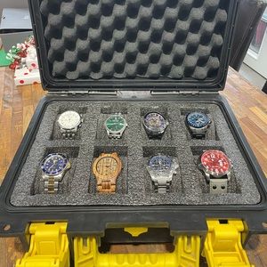 Invicta 8-Watch Case